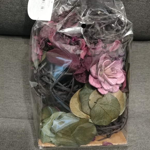 Bloom Room Bowl Filler Ball & Dried Floral Plum Purple Black Green Home Decor - Picture 2 of 12